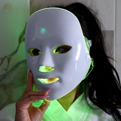 Wireless LED Light Therapy Mask – Spa-Quality Skincare at Home!